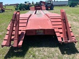 1973 Hyster Equipment trailer