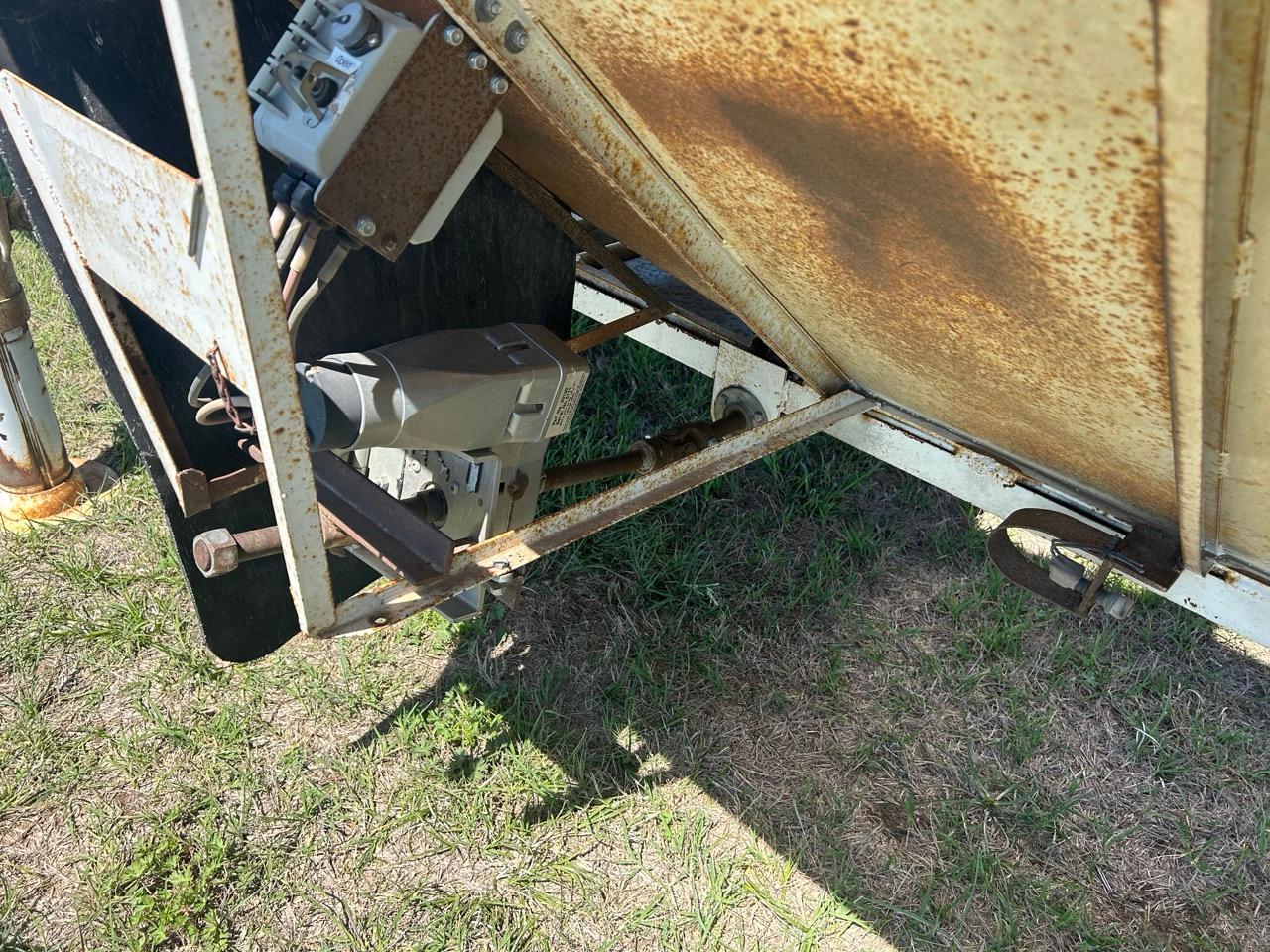 1992 Doonan Grain Trailer