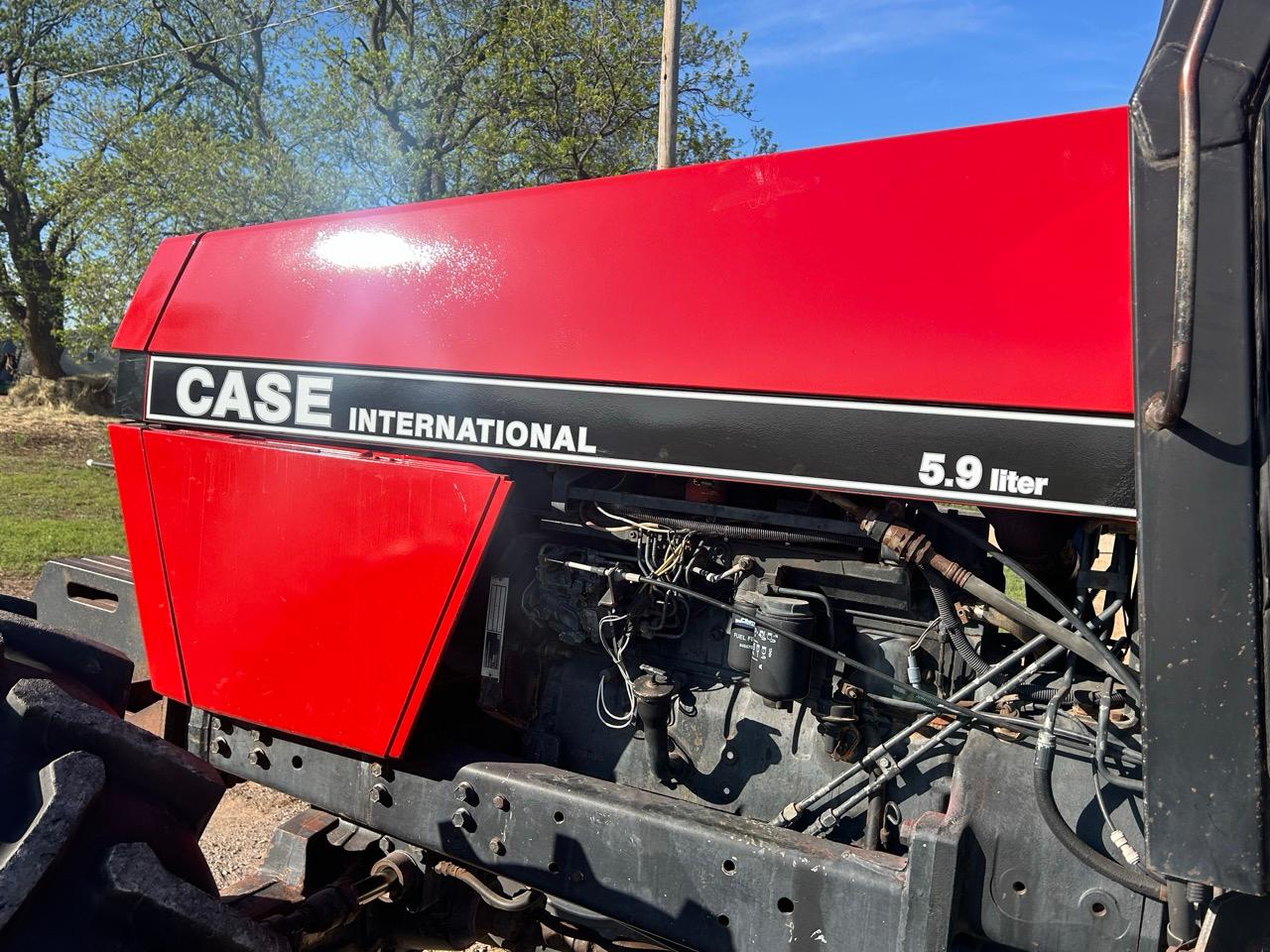 Case IH 1896