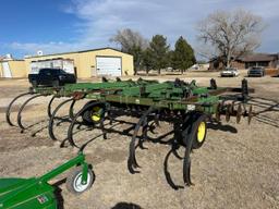 1997 John Deere 714