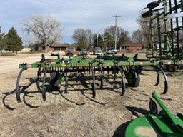 1997 John Deere 714