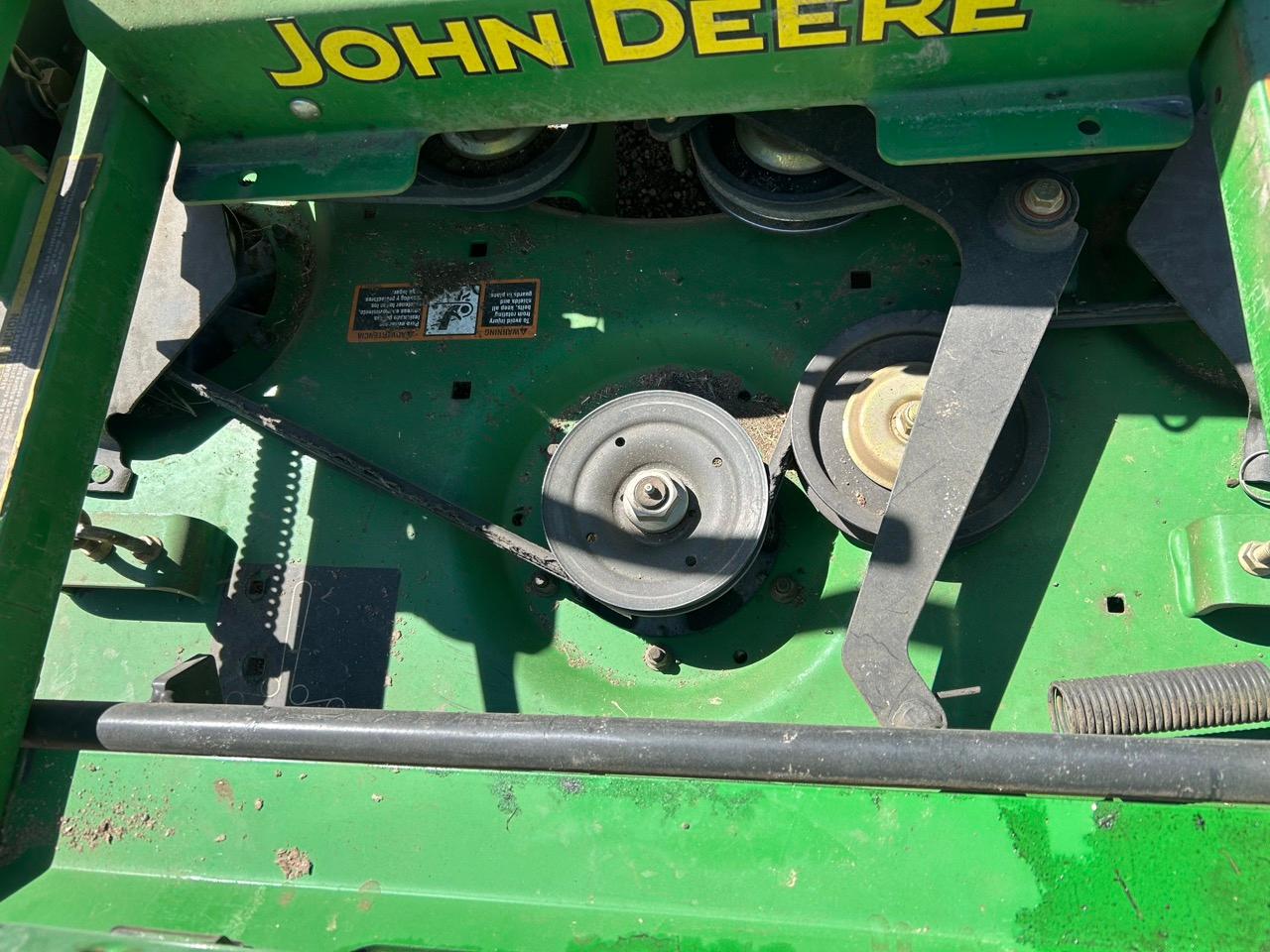 2005 John Deere 717A