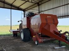 2004 Hesston 4910