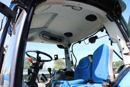 "New Holland T6070 MFWD Tractor