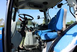 "New Holland T6070 MFWD Tractor