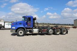 2014 Mack CXU613 Roll-Off Truck