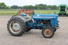 Ford 2000 Tractor