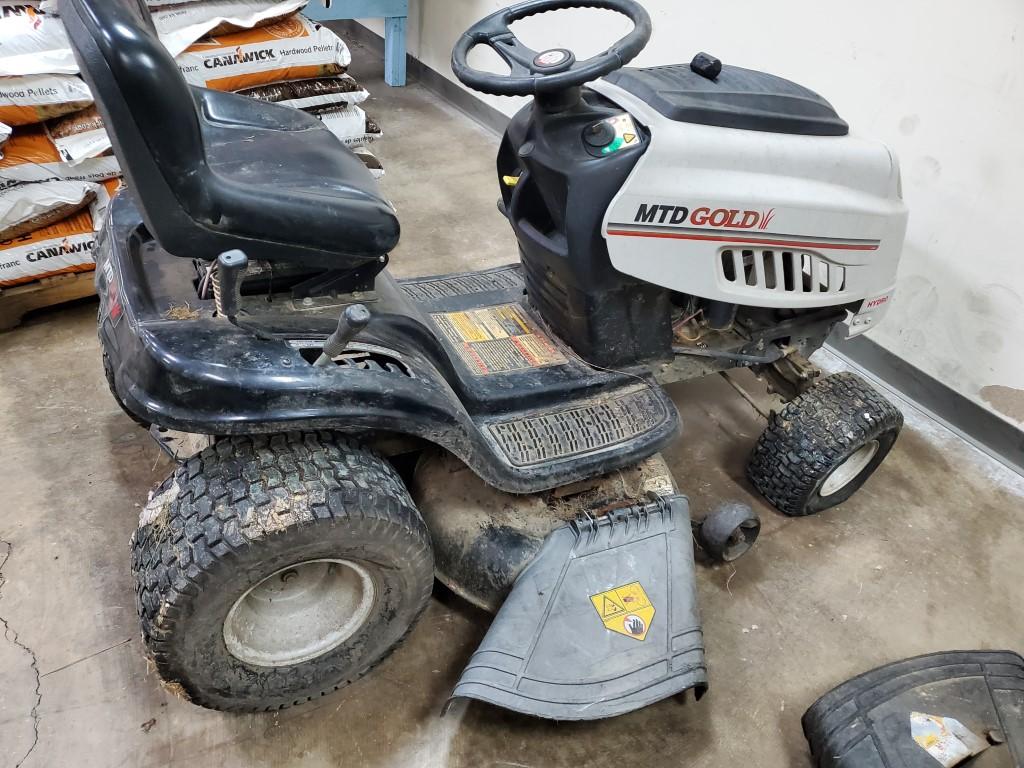 MTD  Riding Lawn Mower