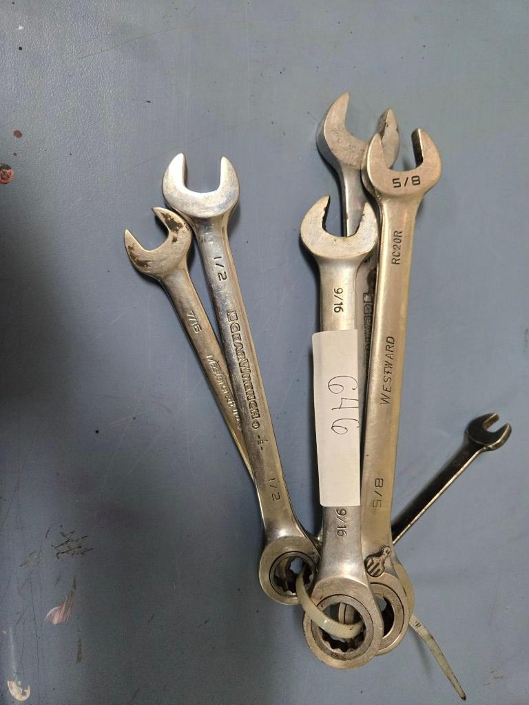 7 ratchet wrenches