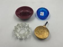 4 vintage ashtrays - m3in and 4in
