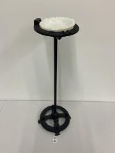 Iron smoking stand