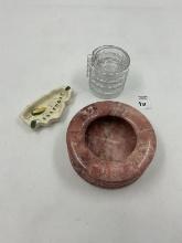 Vintage heavy round marble tray - glass set ashtrays - illinois with corn