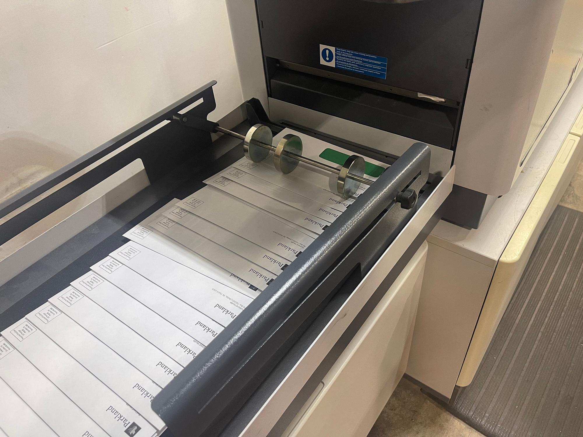 Neopost DS 200 production folder inserter (Good - Still running)