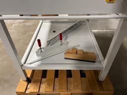 Triumph 5255 paper cutter (VIDEO) (TX)