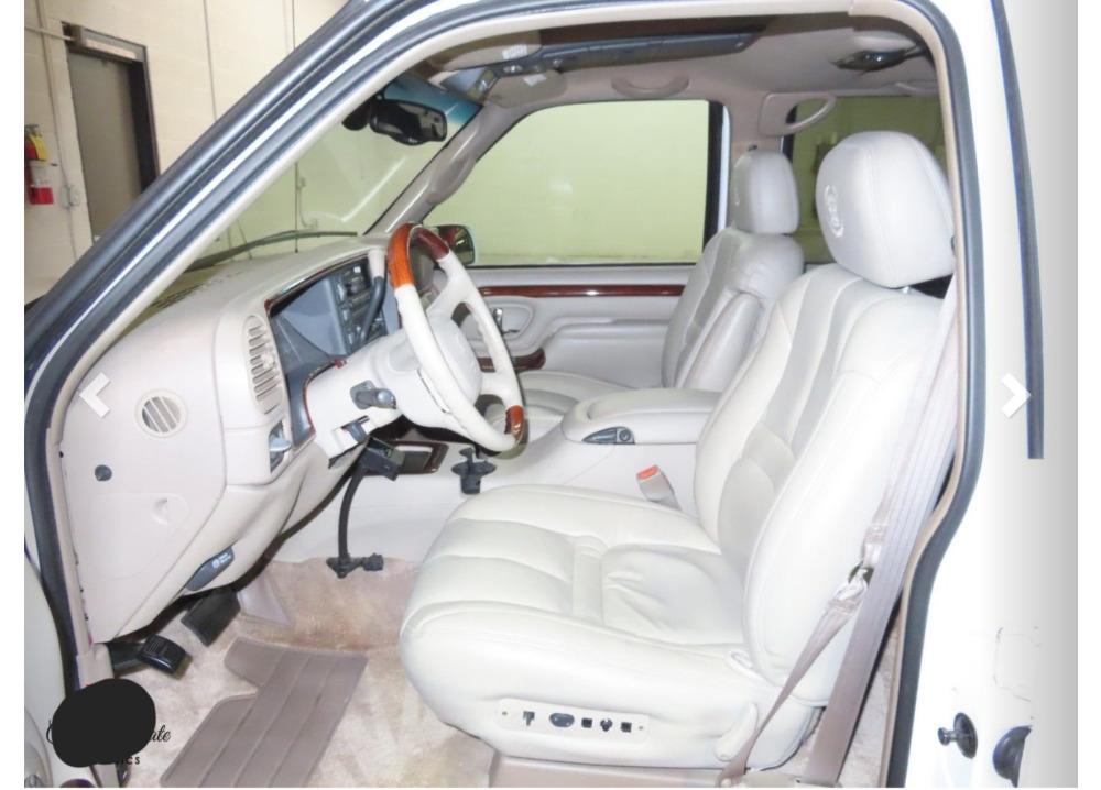 1999 Cadillac Escalade 4WD