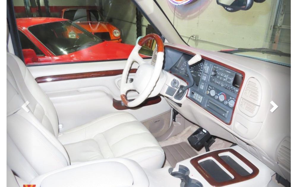 1999 Cadillac Escalade 4WD