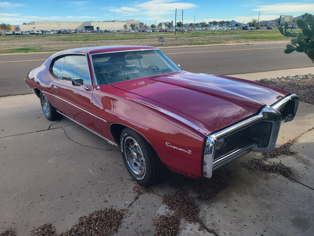 1969 Pontiac Custom S