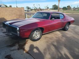 1969 Pontiac Custom S
