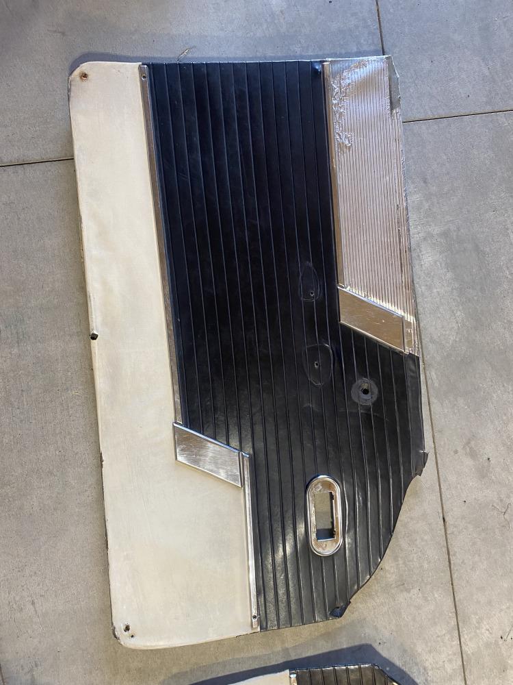 1956 Mercury Montclair 2-door