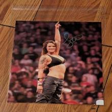 Lita autographed 8x10 photo with coa