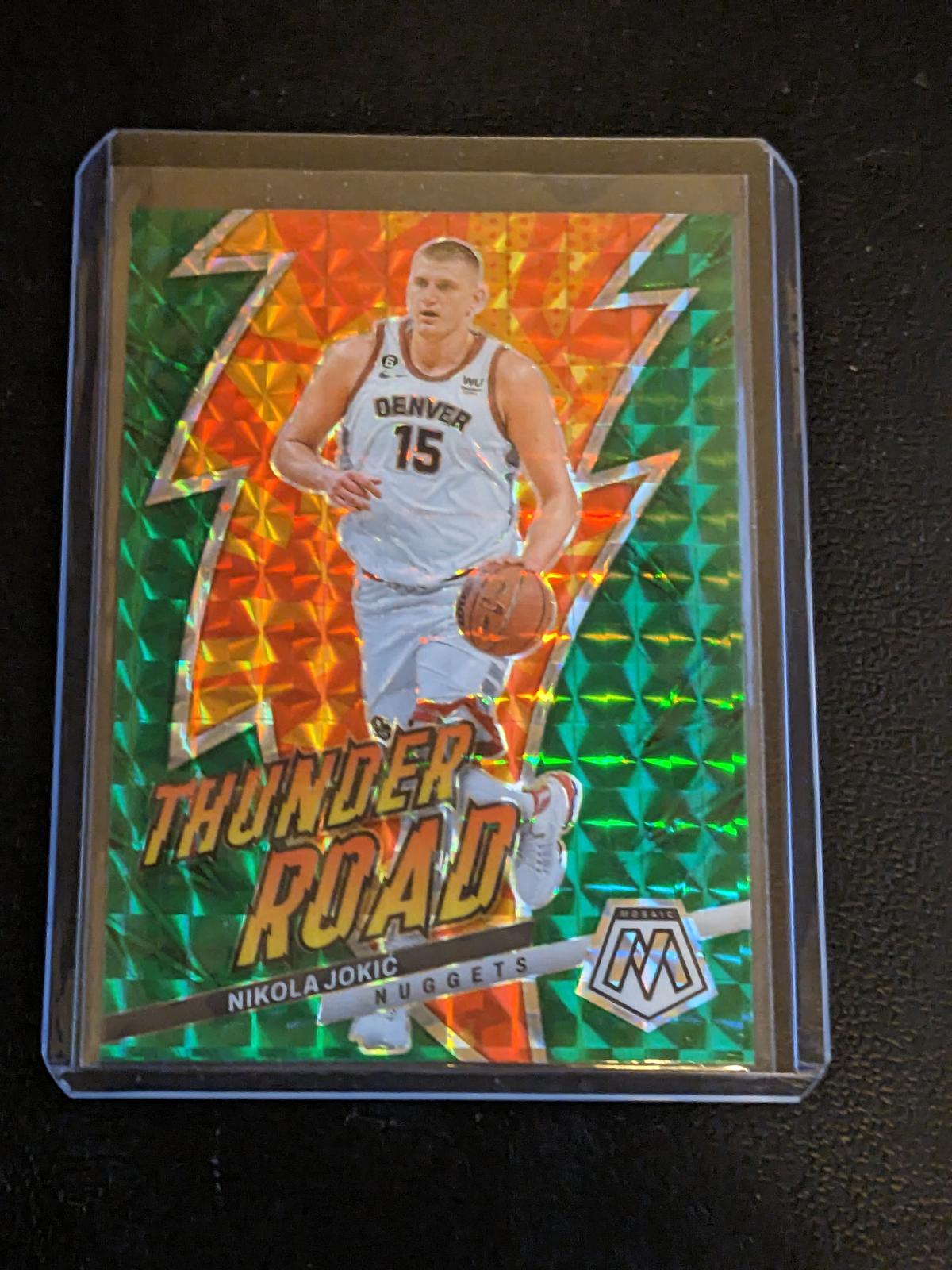 2022-23 Nikola Jokic Panini Mosaic Prizm Thunder Road Insert Green #17