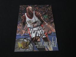 1995-96 FLEER METAL CLYDE DREXLER AUTOGRAPH