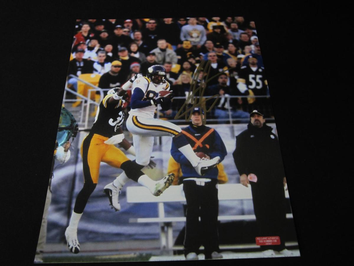 CRIS CARTER SIGNED 8X10 PHOTO VIKINGS COA