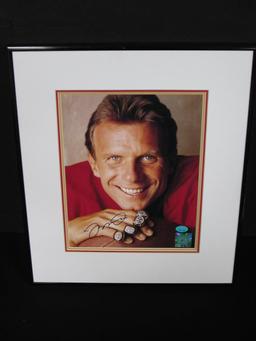 FRAMED JOE MONTANA SIGNED 8X10 PHOTO COA