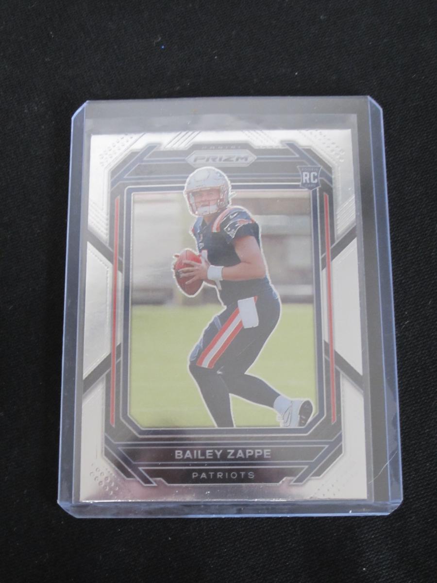 2022 PANINI PRIZM BAILEY ZAPPE ROOKIE CARD