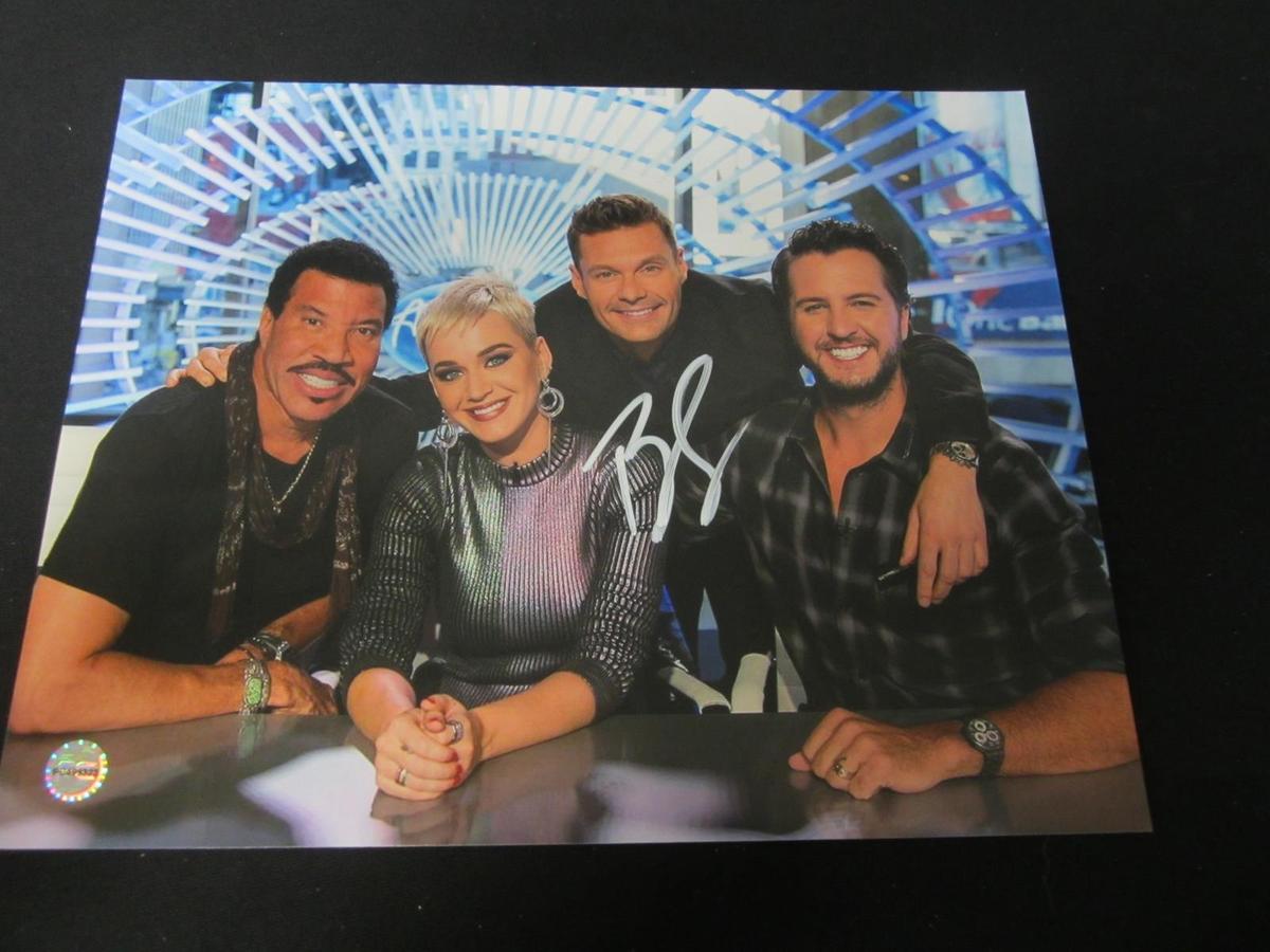 RYAN SEACREST SIGNED 8X10 PHOTO IDOL COA