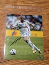 Zinedine Zidane signed 8x10 Photo with coa