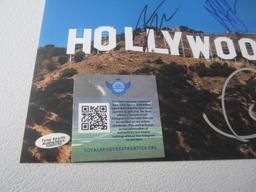 TAYLOR SWIFT +3 SIGNED 8X10 PHOTO WITH COA