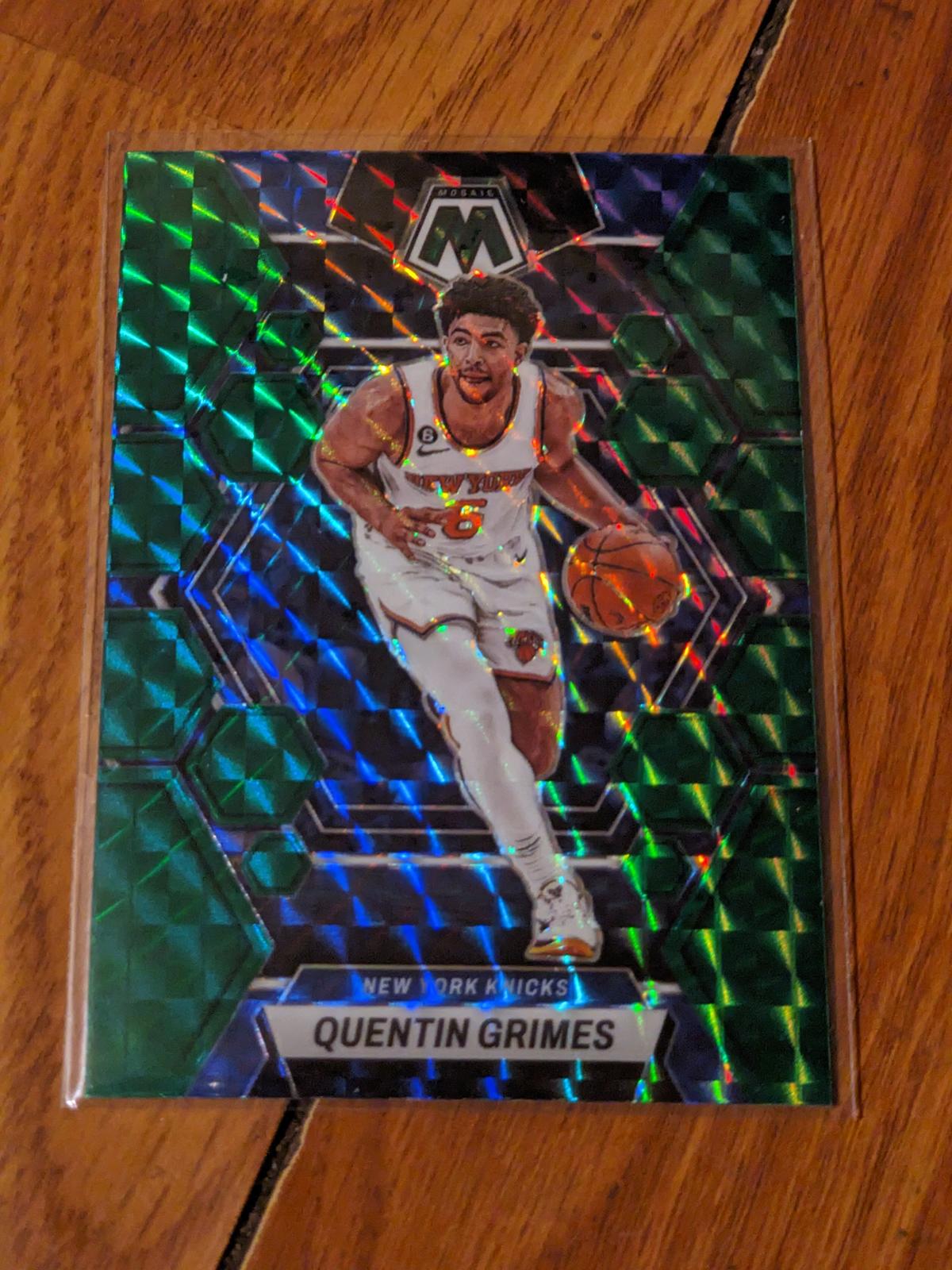 2022-23 Panini Mosaic Quentin Grimes Green Mosaic Prizm #157 New York Knicks