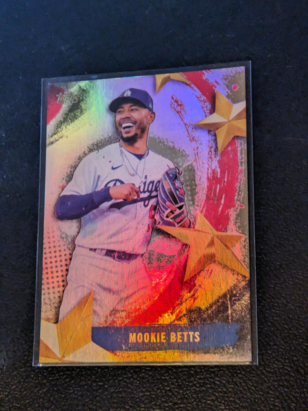 2025 Topps Series 1 Stars of the MLB Holo Foil Mookie Betts #SMLB-17