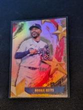 2025 Topps Series 1 Stars of the MLB Holo Foil Mookie Betts #SMLB-17