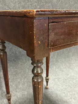 19th Century Sheraton One Drawer Nightstand w Fine Turned Legs