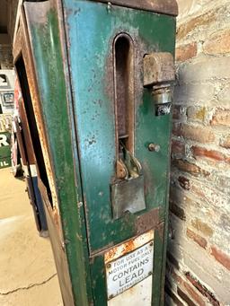 Aqua 850 Original 1920s-30s Green Paint Patina Gas Pump