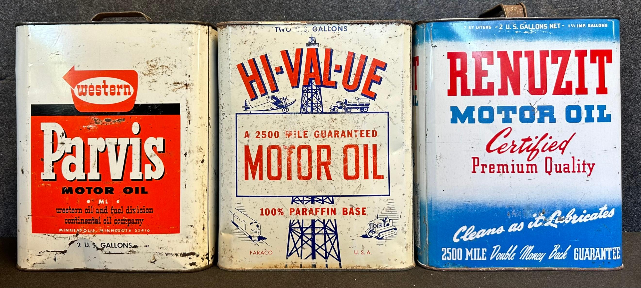 Lot 3 Western Parvis, HI-VALUE, Renuzit 2 Gallon Motor Oil Cans