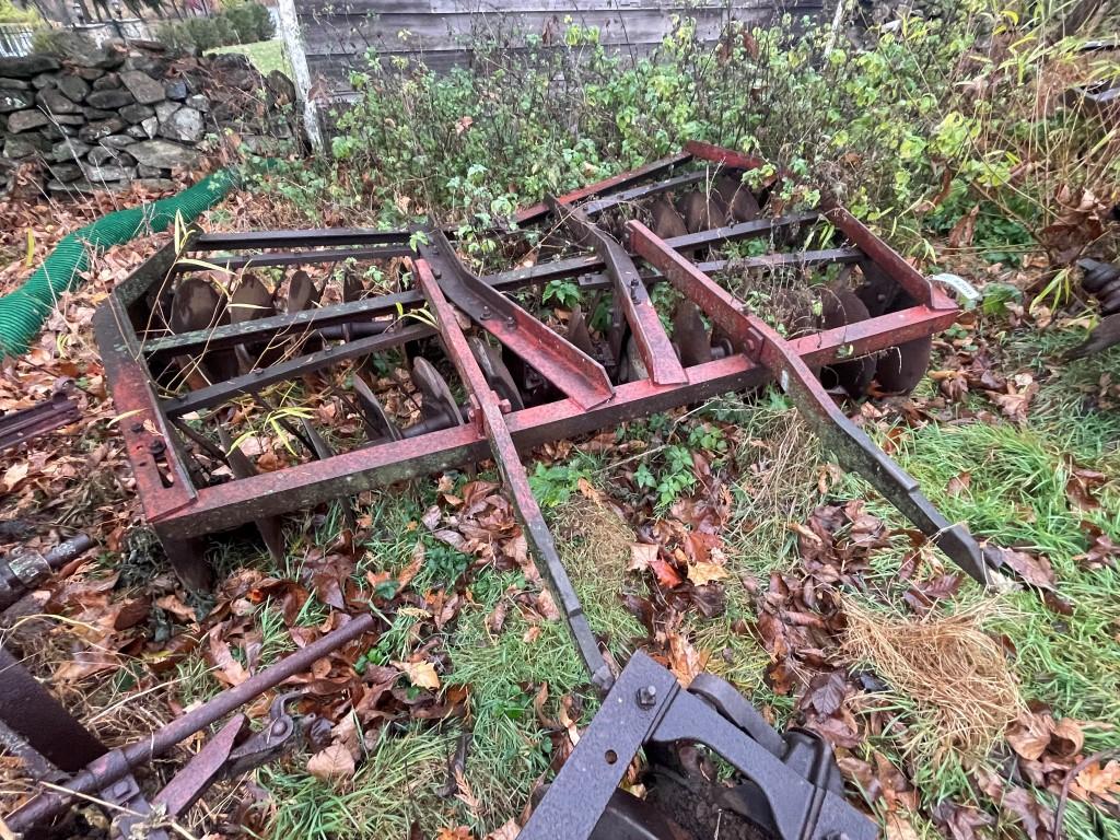 FARMALL FAST HITCH DISC