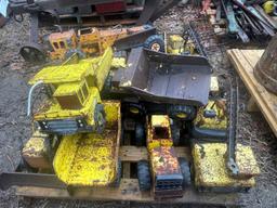 SKID LOT OF TUNKA TOYS(2) CRANES, (2) LOADERS, (4) TRUCKS, GRADER, BULL DOZER
