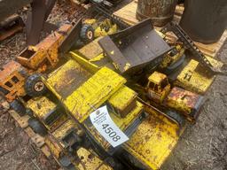 SKID LOT OF TUNKA TOYS(2) CRANES, (2) LOADERS, (4) TRUCKS, GRADER, BULL DOZER