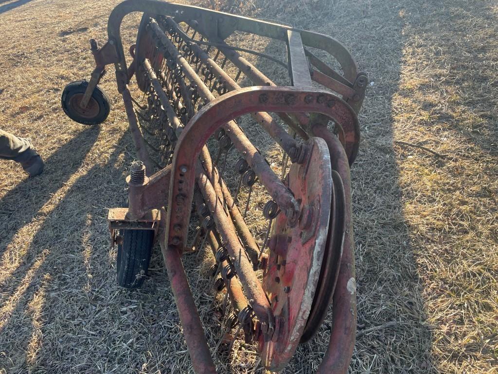 MF 3 Point Rake