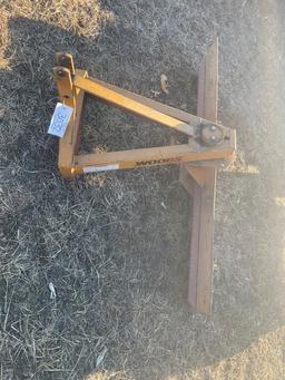 5' 3 point scraper blade