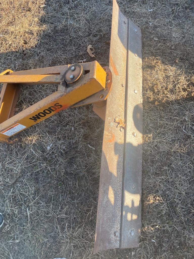 5' 3 point scraper blade