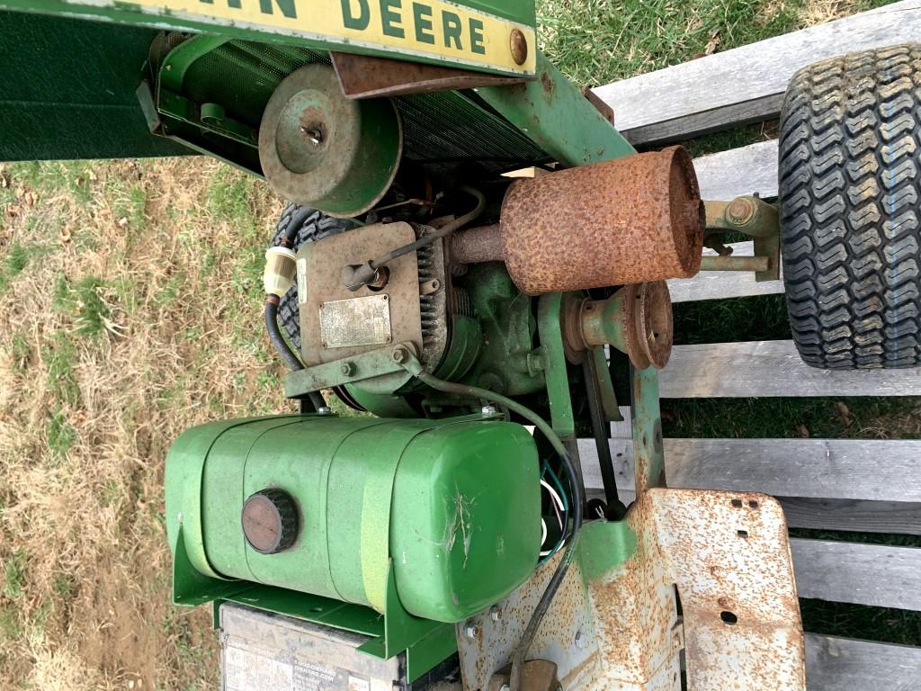John Deere 110