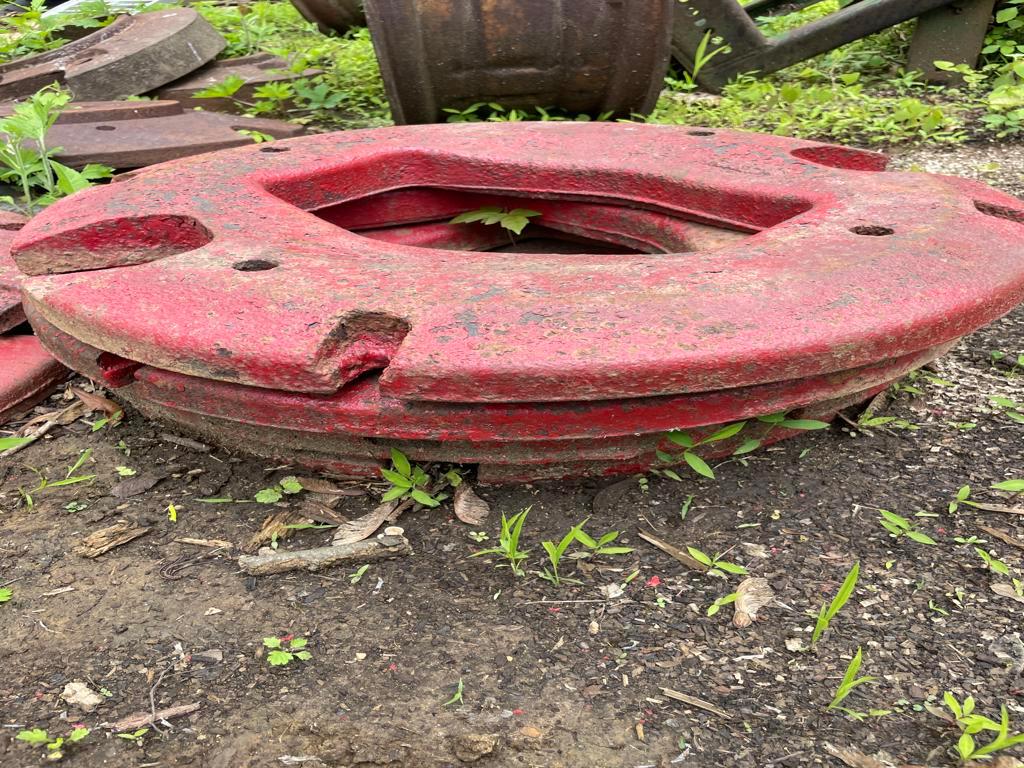 4 pc Ih style rear weights (2 sets all one money)
