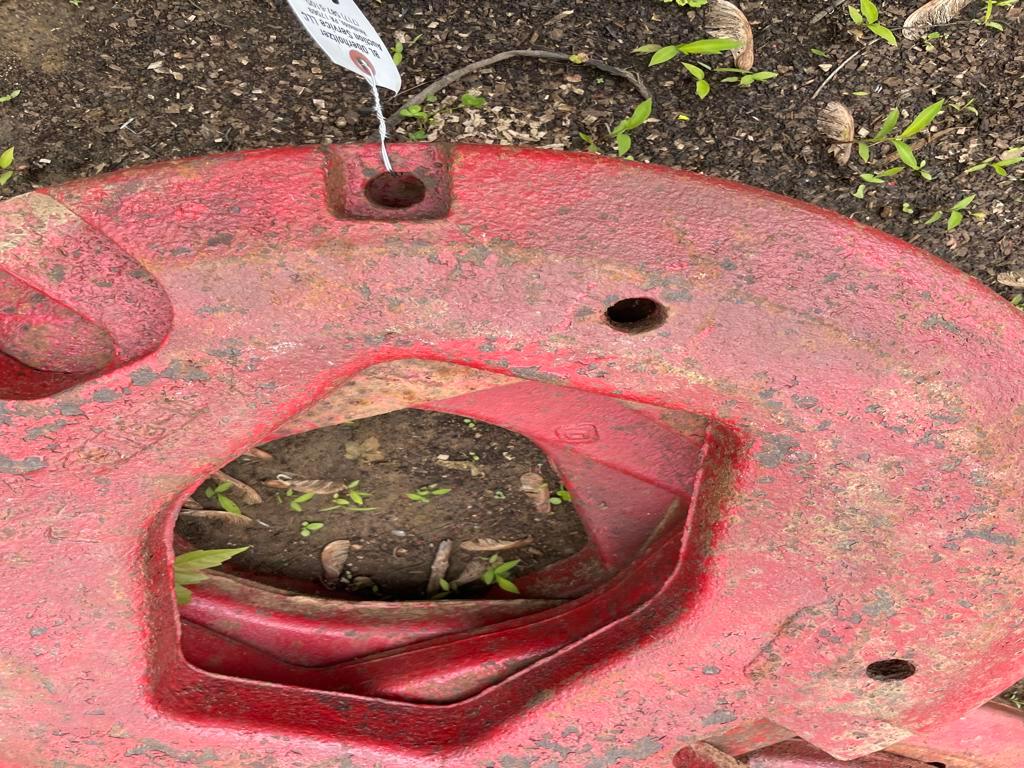 4 pc Ih style rear weights (2 sets all one money)