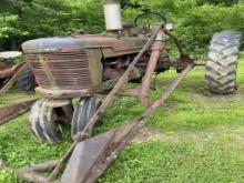 Farmall H w loader as is
