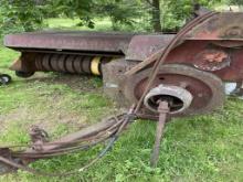 New Holland 268 Square baler as is