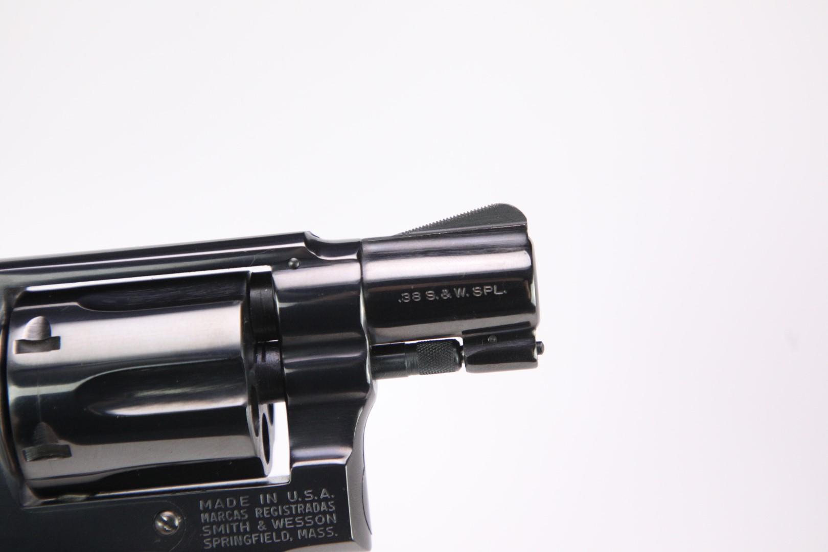 1977 Smith & Wesson S&W Model 10-5 .38 Special 2" Double Action Revolver & Box